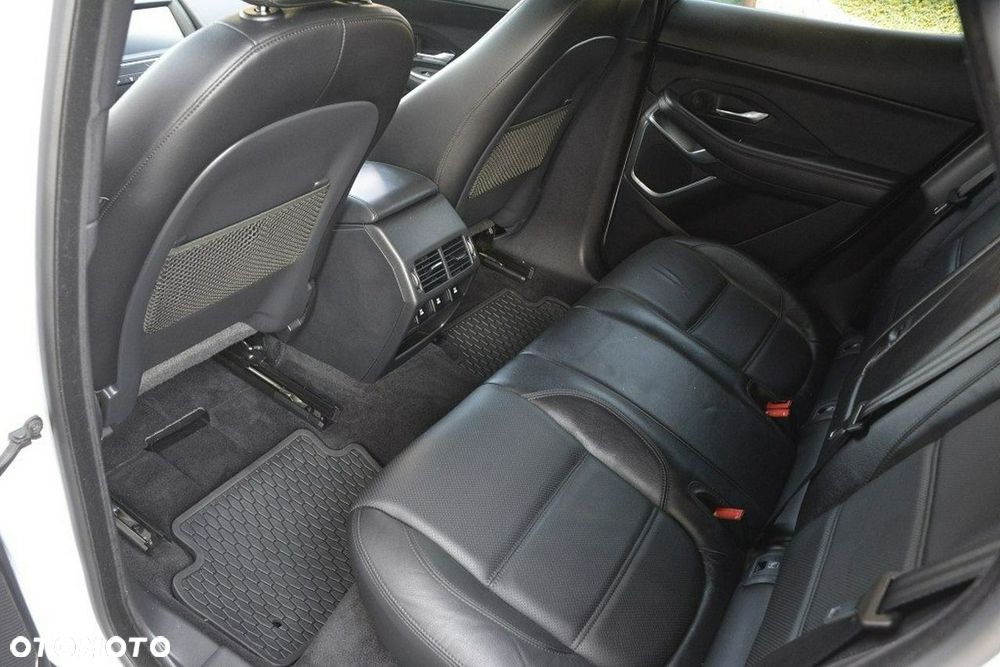 Jaguar E-Pace D180 AWD S - 32