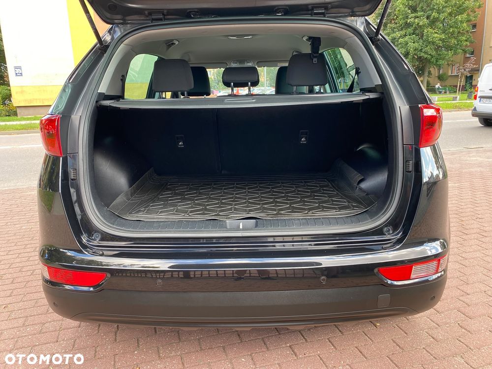 Kia Sportage 1.6 GDI 2WD DREAM-TEAM EDITION - 11