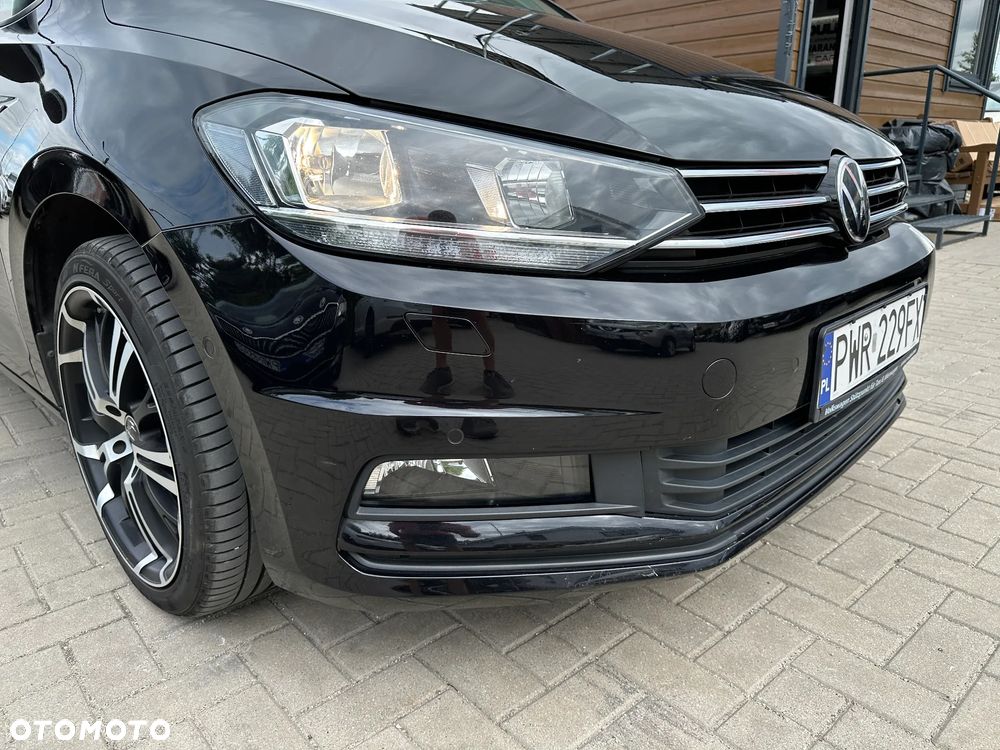 Volkswagen Touran - 39