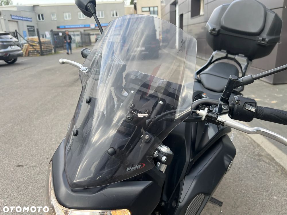 Yamaha MT - 18