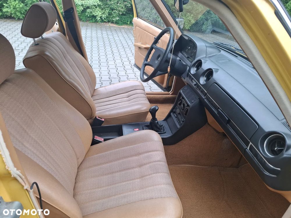 Mercedes-Benz W123 - 7