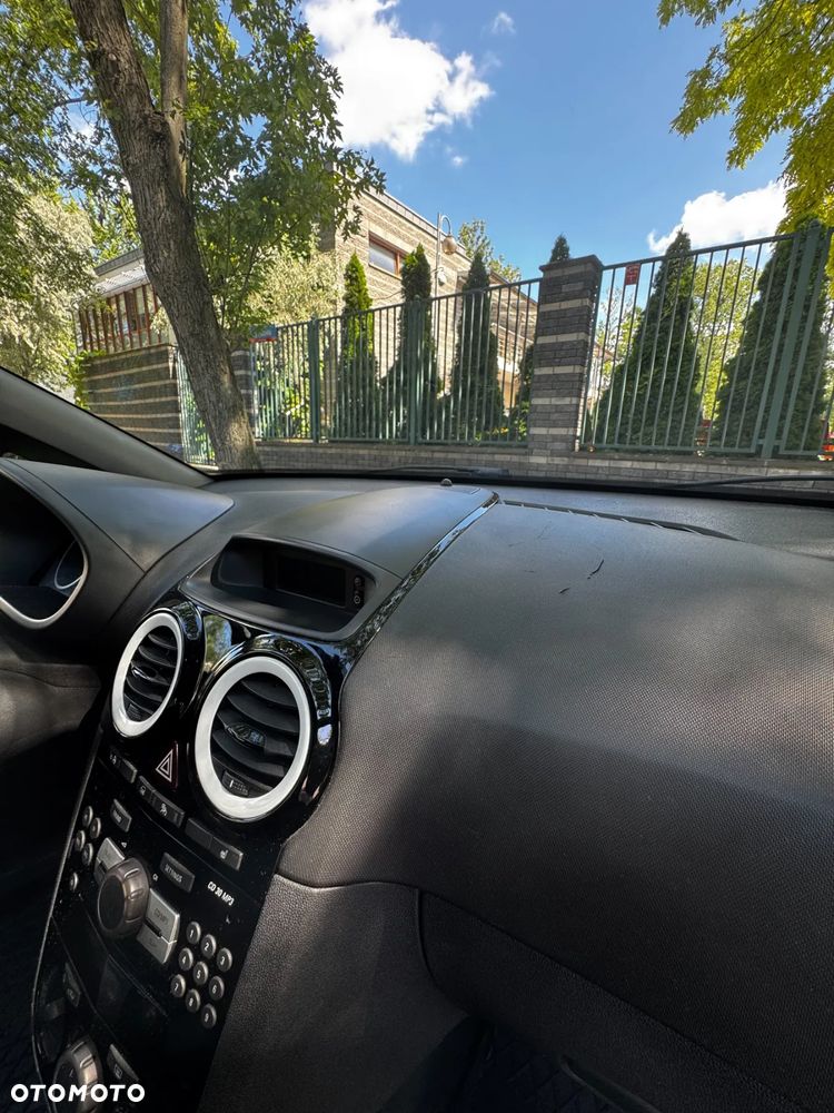 Opel Corsa 1.4 16V Sport - 4