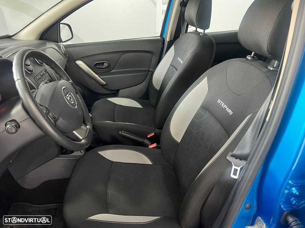 Dacia Sandero 1.5 dCi Stepway - 11