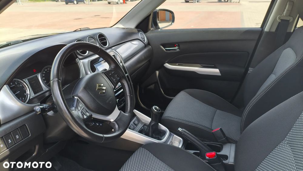 Suzuki Vitara 1.6 (4x2) Club - 28