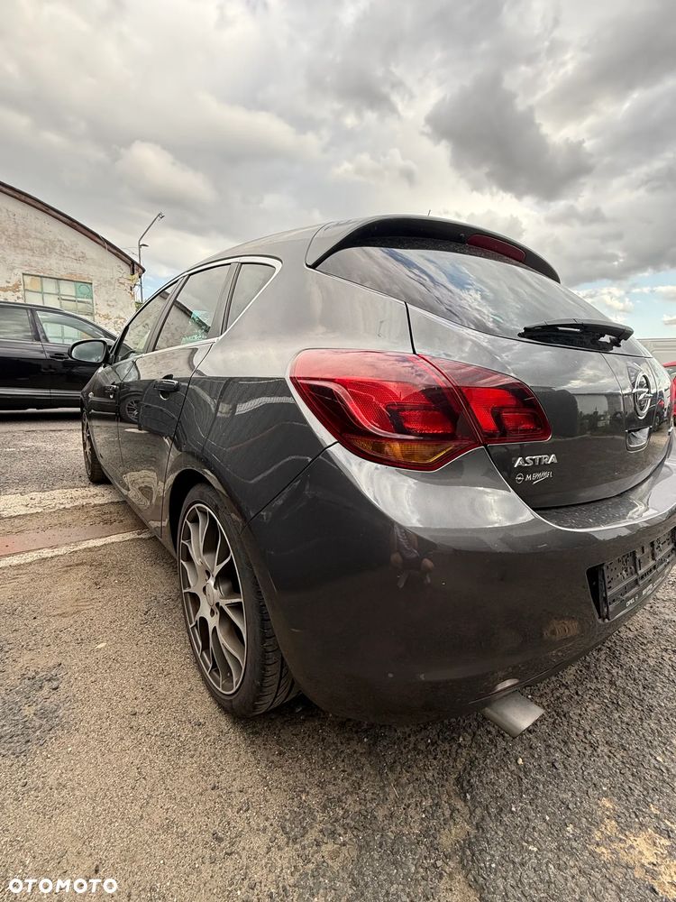 Opel Astra 1.4 Turbo Edition Sport - 10