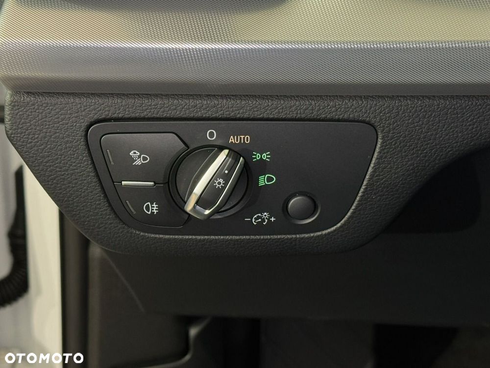 Audi Q5 35 TDI mHEV S Line S tronic - 31