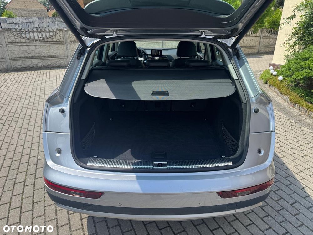 Audi Q5 2.0 TDI Quattro (clean diesel) S tronic - 25