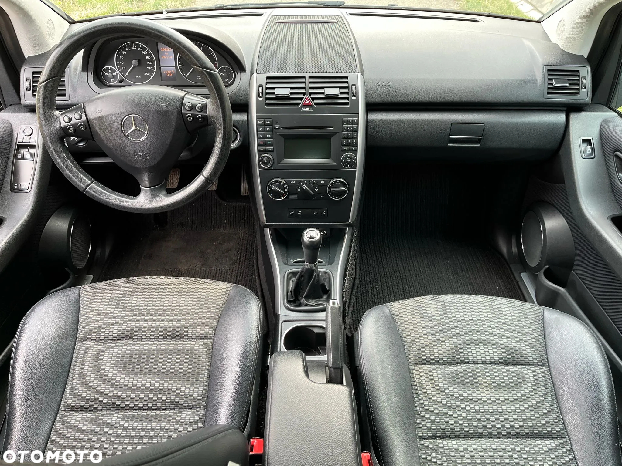 Mercedes-Benz Klasa A 160 BlueEFFICIENCY Avantgarde Special Edition - 18
