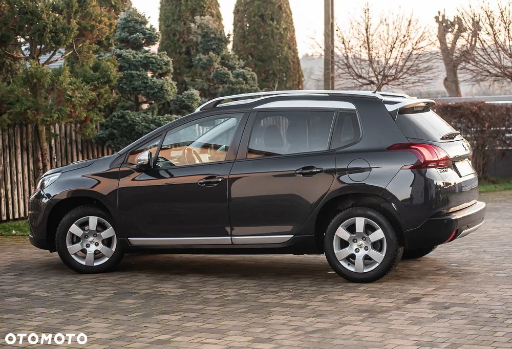 Peugeot 2008 PureTech 110 Stop&Start Allure - 10