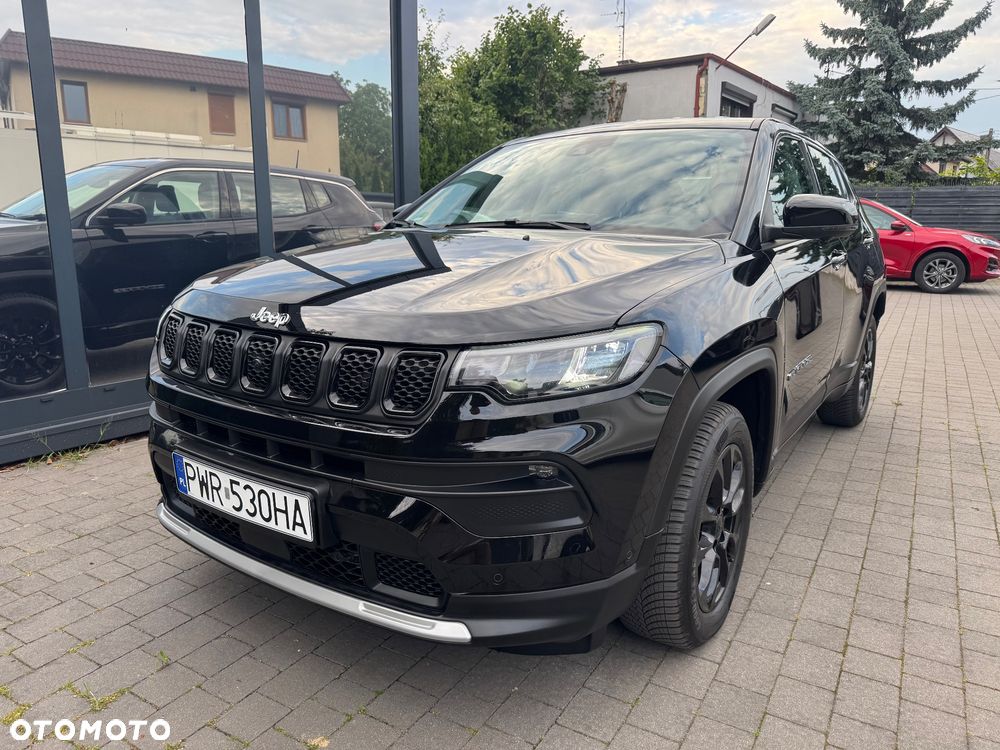 Jeep Compass 1.5 GSE T4 48V e-Hybrid Automatik Night Eagle - 1