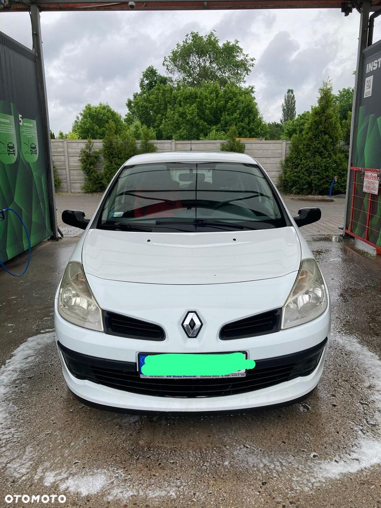 Renault Clio 1.5 dCi Alize - 1