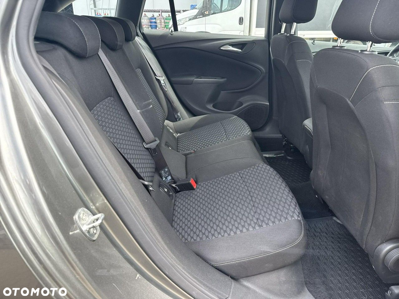 Opel Astra - 18