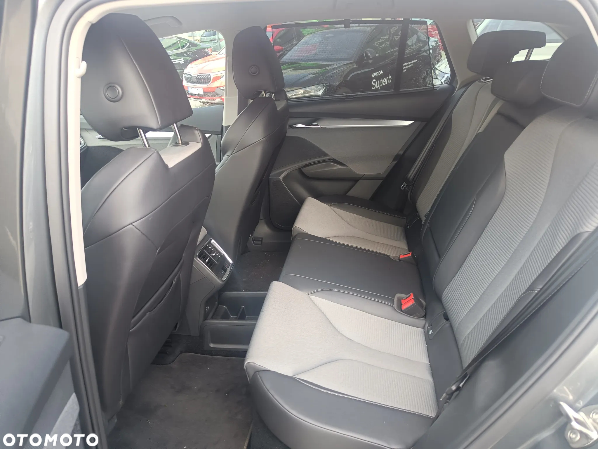 Skoda Enyaq 80 82kWh Plus - 9