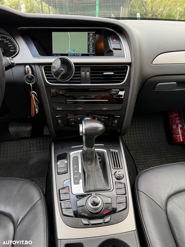 Audi A4 2.0 TDI DPF multitronic Ambition - 8