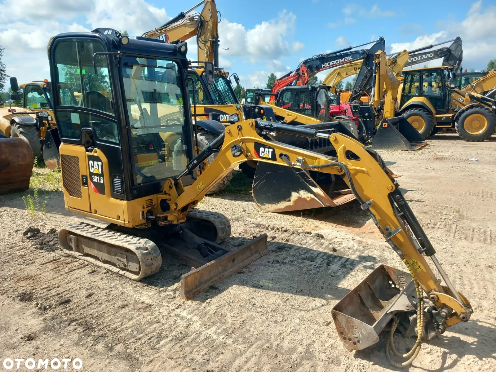 Caterpillar 301.6 - 3