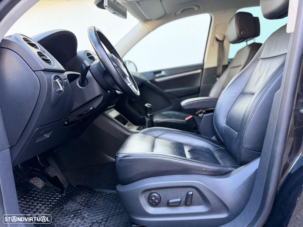 VW Tiguan 1.4 TSI 4Motion Exclusive - 15