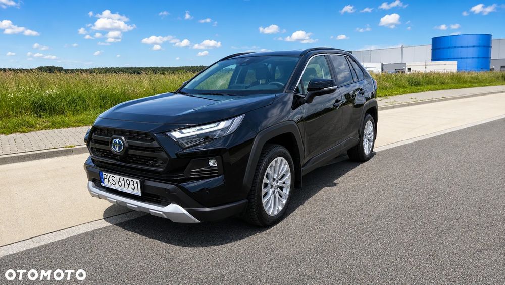 Toyota RAV4 - 1
