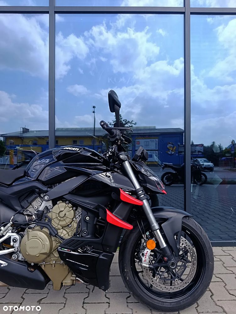 Ducati Streetfighter V4 - 13