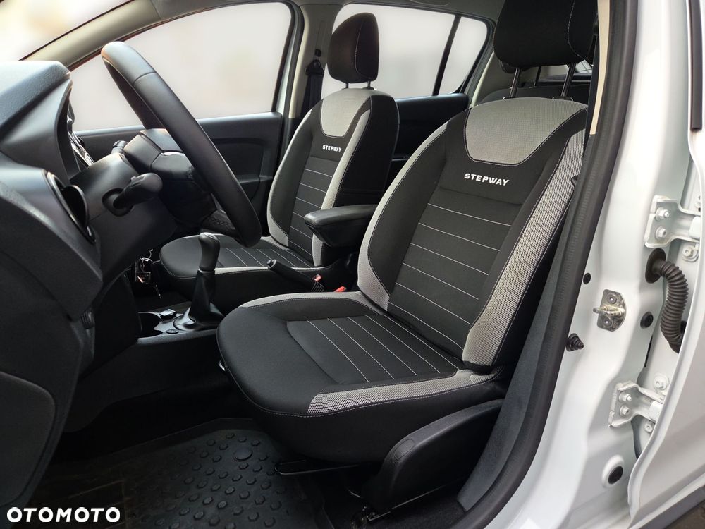 Dacia Sandero Stepway - 9
