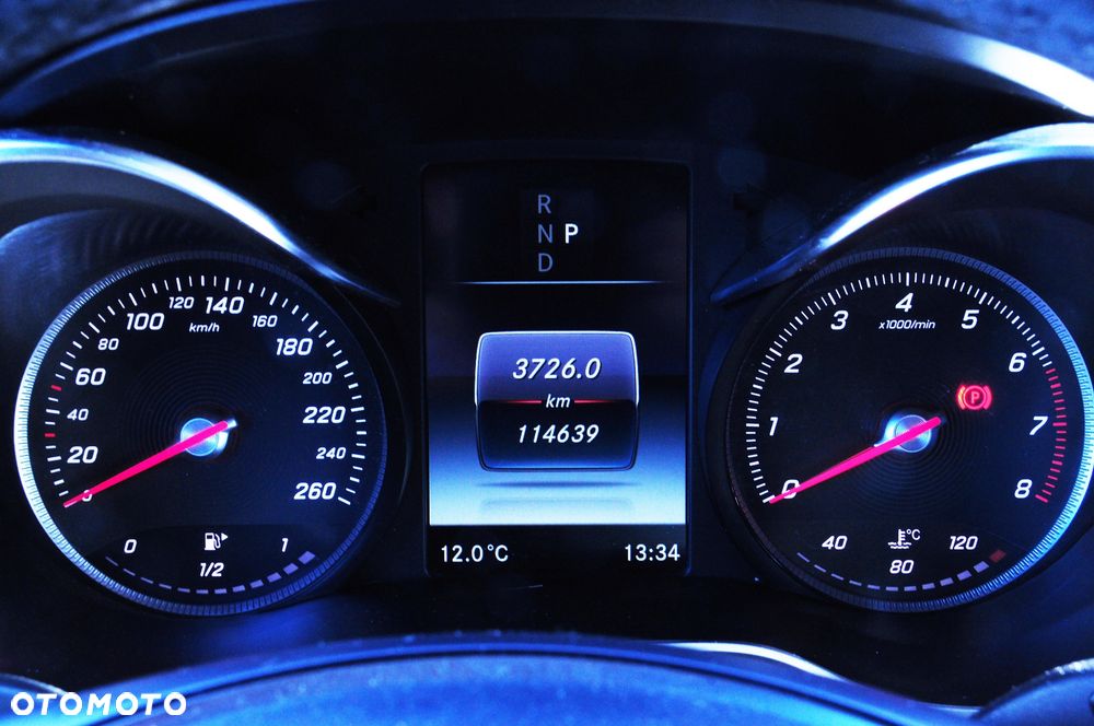 Mercedes-Benz GLC 300 4Matic 9G-TRONIC - 10
