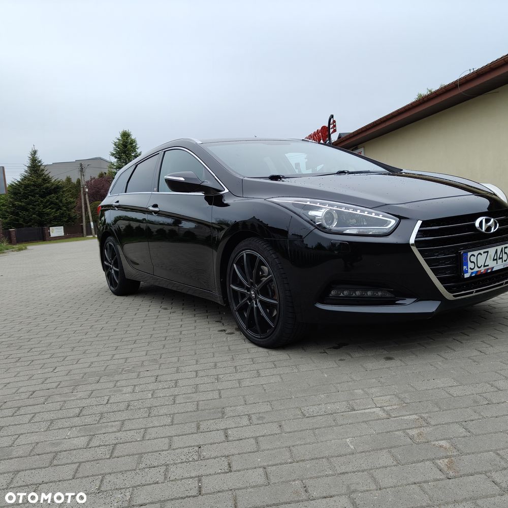 Hyundai i40 Kombi 1.7 CRDi DCT Premium - 26