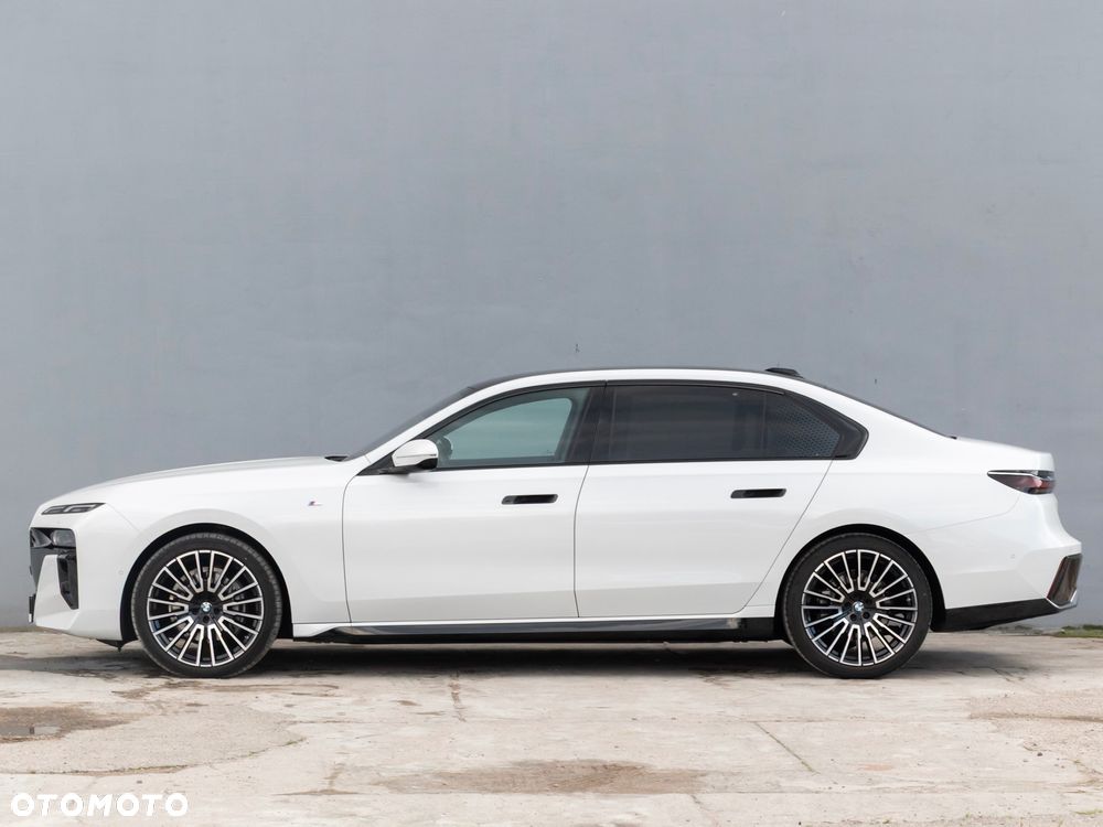 BMW Seria 7 - 4