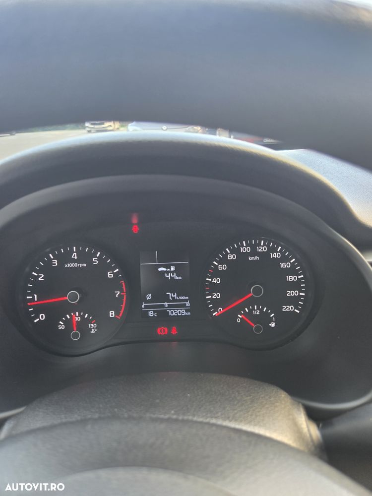 Kia Rio 1.2 MPI 5MT Urban - 15