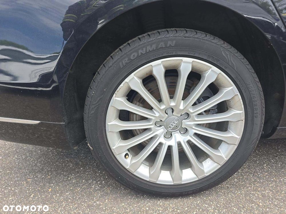 Audi A8 4.0 TFSI L Quattro - 14
