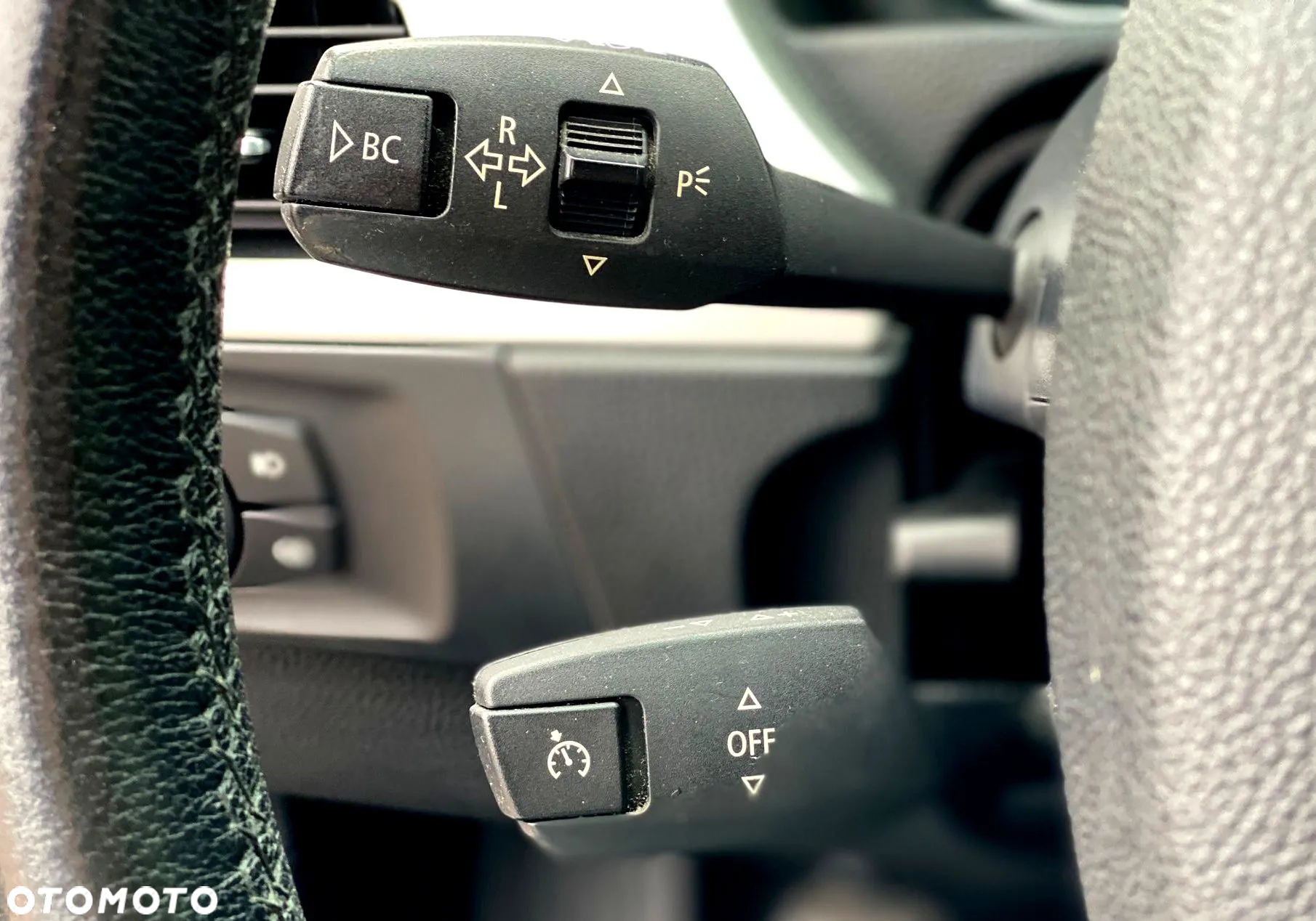 BMW Seria 3 318d - 21