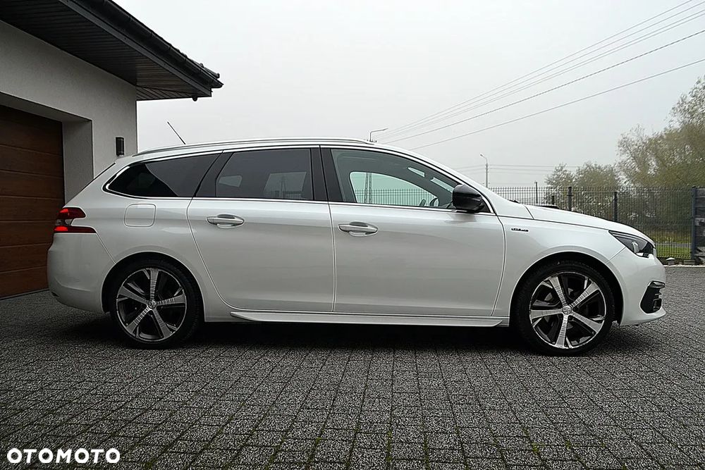 Peugeot 308 BlueHDi FAP 130 Stop & Start GT Pack - 4