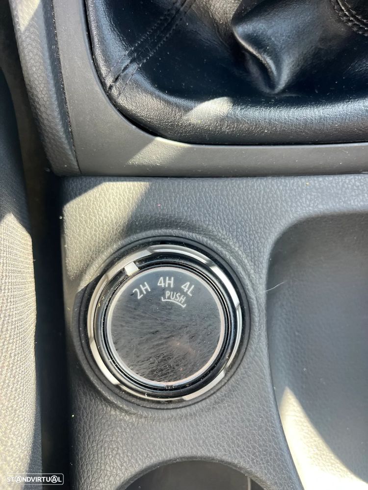 Mitsubishi L200 CLUB 4X4 154cv 3Lug. - 13