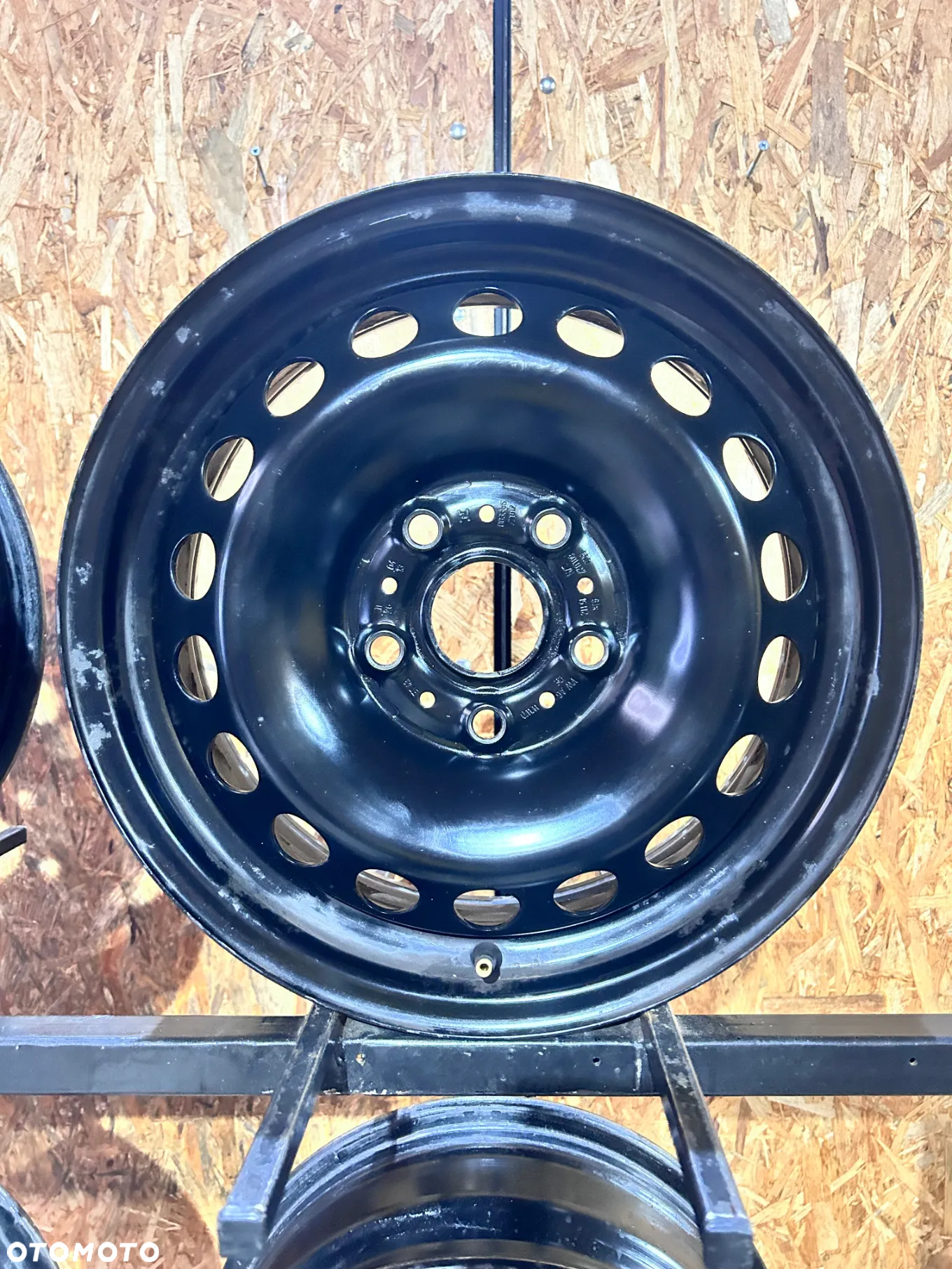 4 FELGI STAL. VW GOLF 5 , 6 , CADDY , TOURAN , SEAT LEON 2, SKODA OCTAVIA 2 15'' 6J ET47 - 3