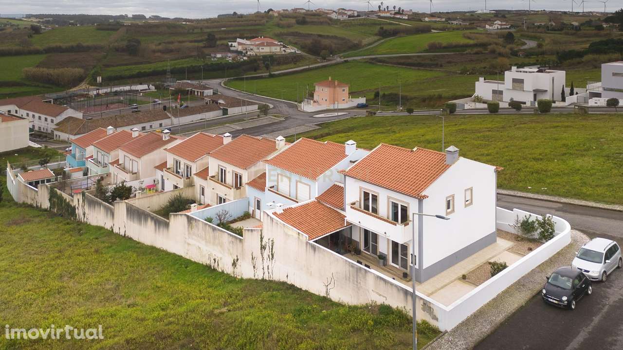 Viver em tranquilidade – a menos de uma hora de Lisboa e a apenas 15 m - Grande imagem: 3/37