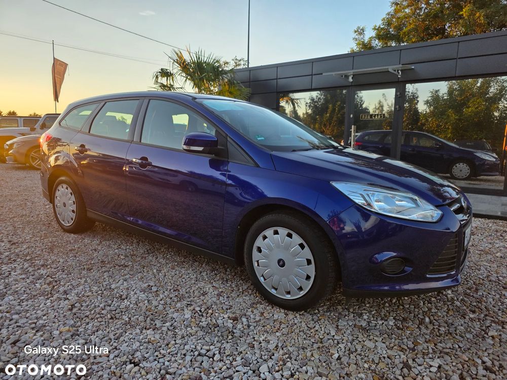 Ford Focus Turnier 1.6 TDCi ECOnetic 99g Start-Stopp-Sy SYNC Edition - 20