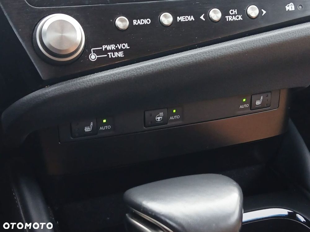 Lexus ES - 27