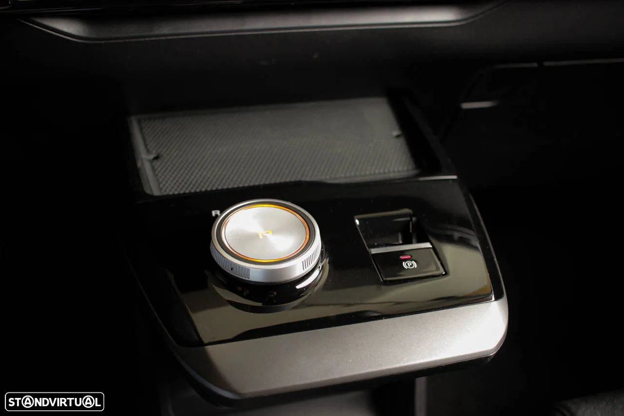 MG MG4 64 kWh Comfort - 15