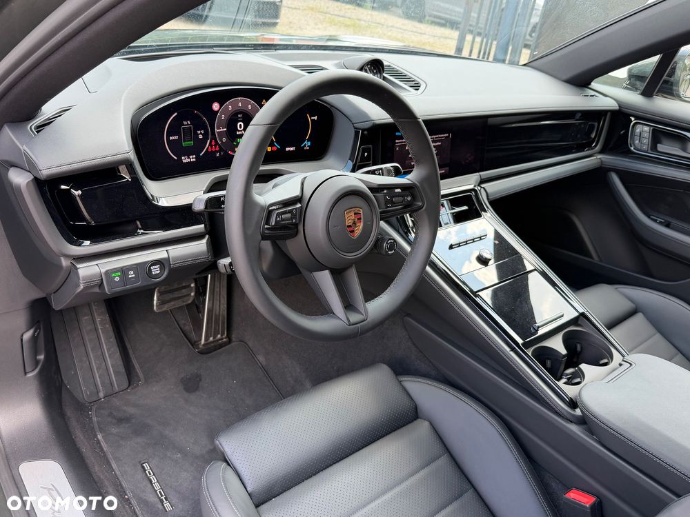 Porsche Panamera 4 E-Hybrid Executive - 13
