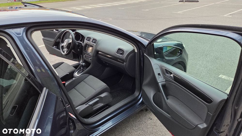 Volkswagen Golf 1.4 TSI Comfortline DSG - 11