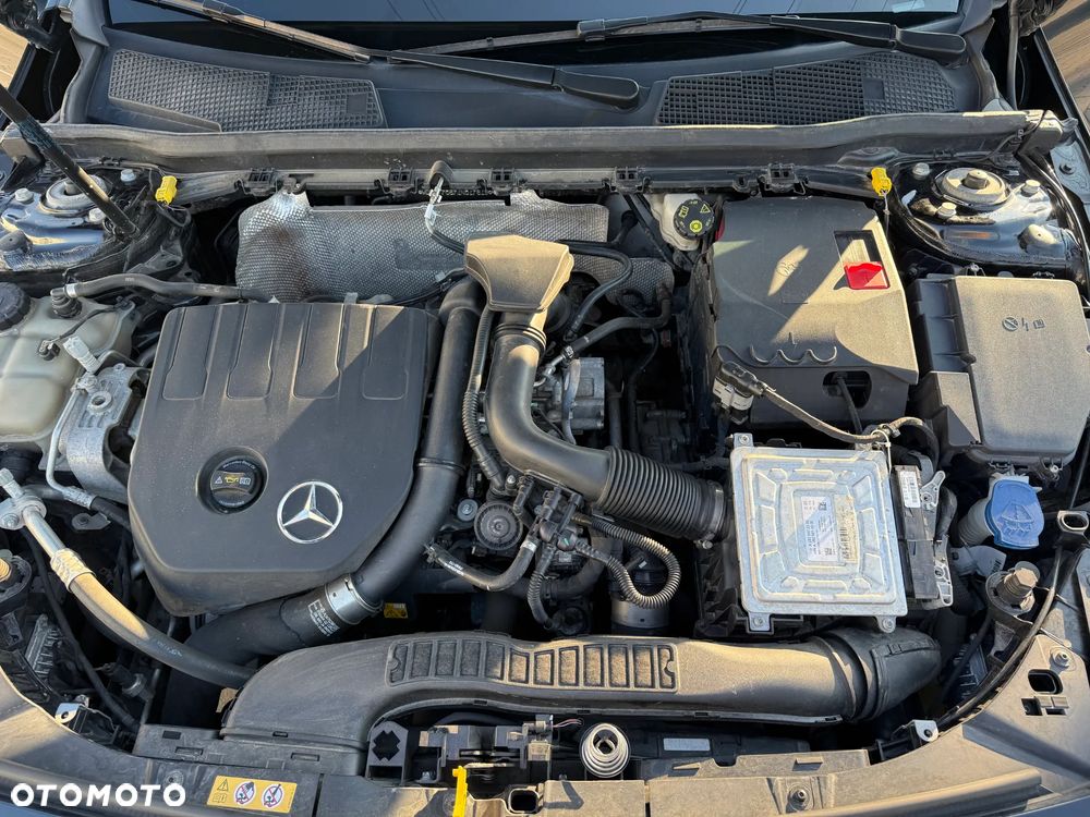 Mercedes-Benz Klasa A 200 AMG Line 7G-DCT - 13