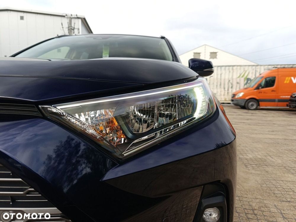 Toyota RAV4 - 28