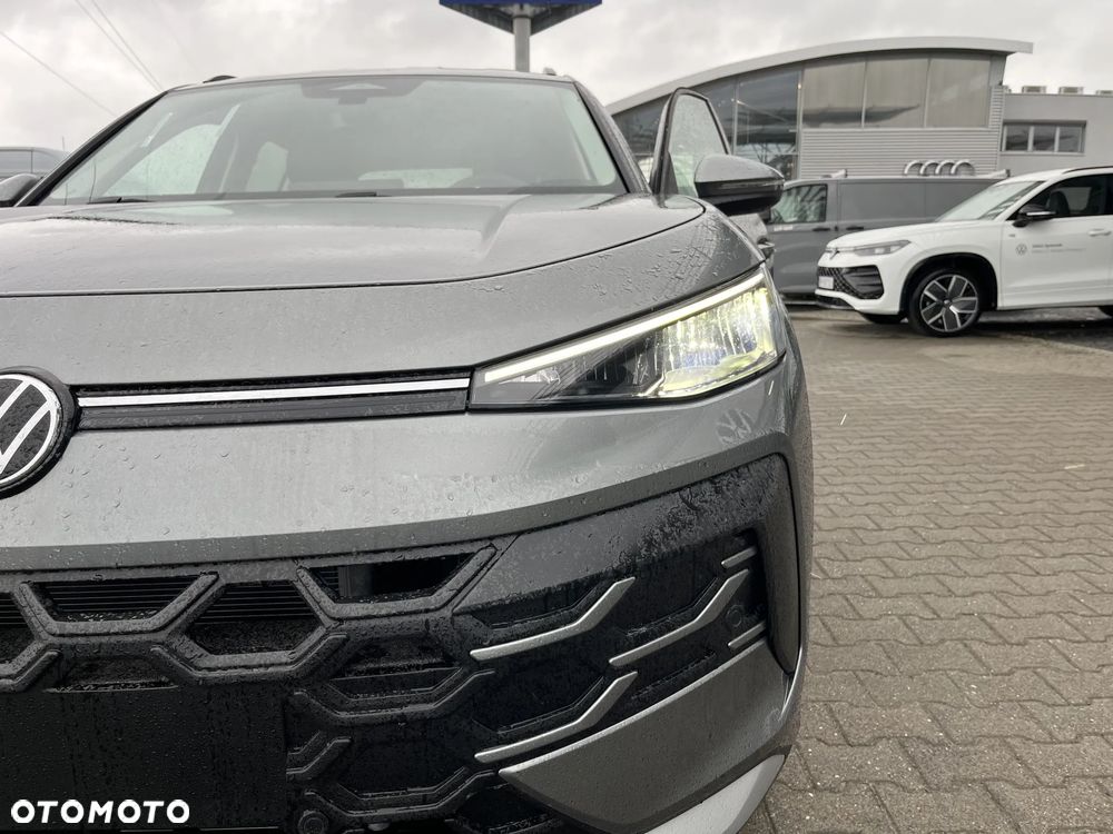 Volkswagen T-Roc 1.5 eTSI Life DSG - 23