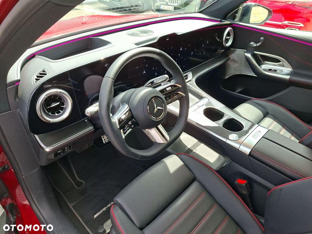 Mercedes-Benz GLC - 16