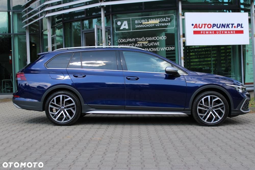 Volkswagen Golf - 4