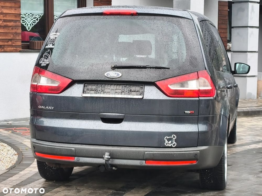 Ford Galaxy 2.0 TDCi Titanium - 14