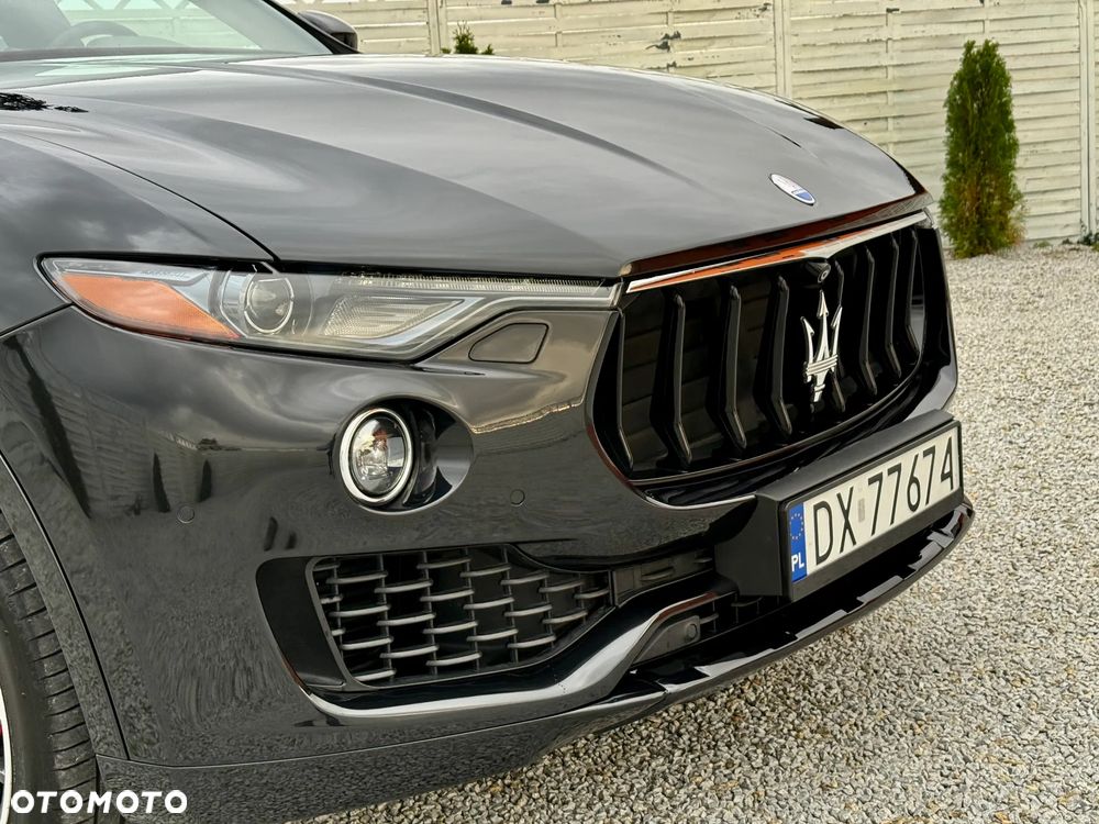 Maserati Levante Granlusso - 36
