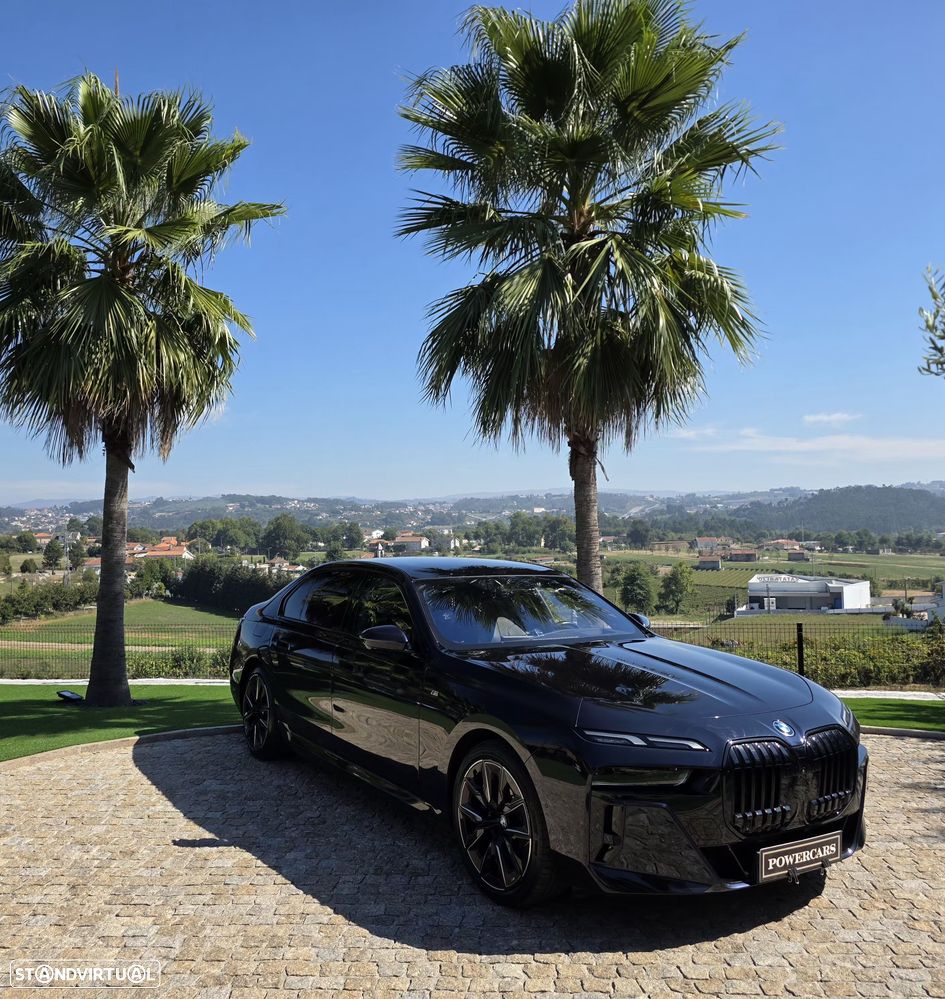 BMW i7 xDrive50 - 21