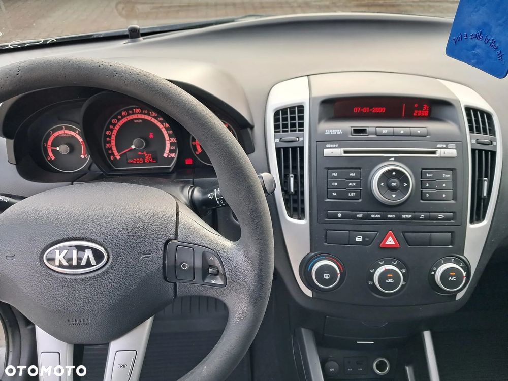 Kia Ceed 1.6 Crdi Comfort + - 10