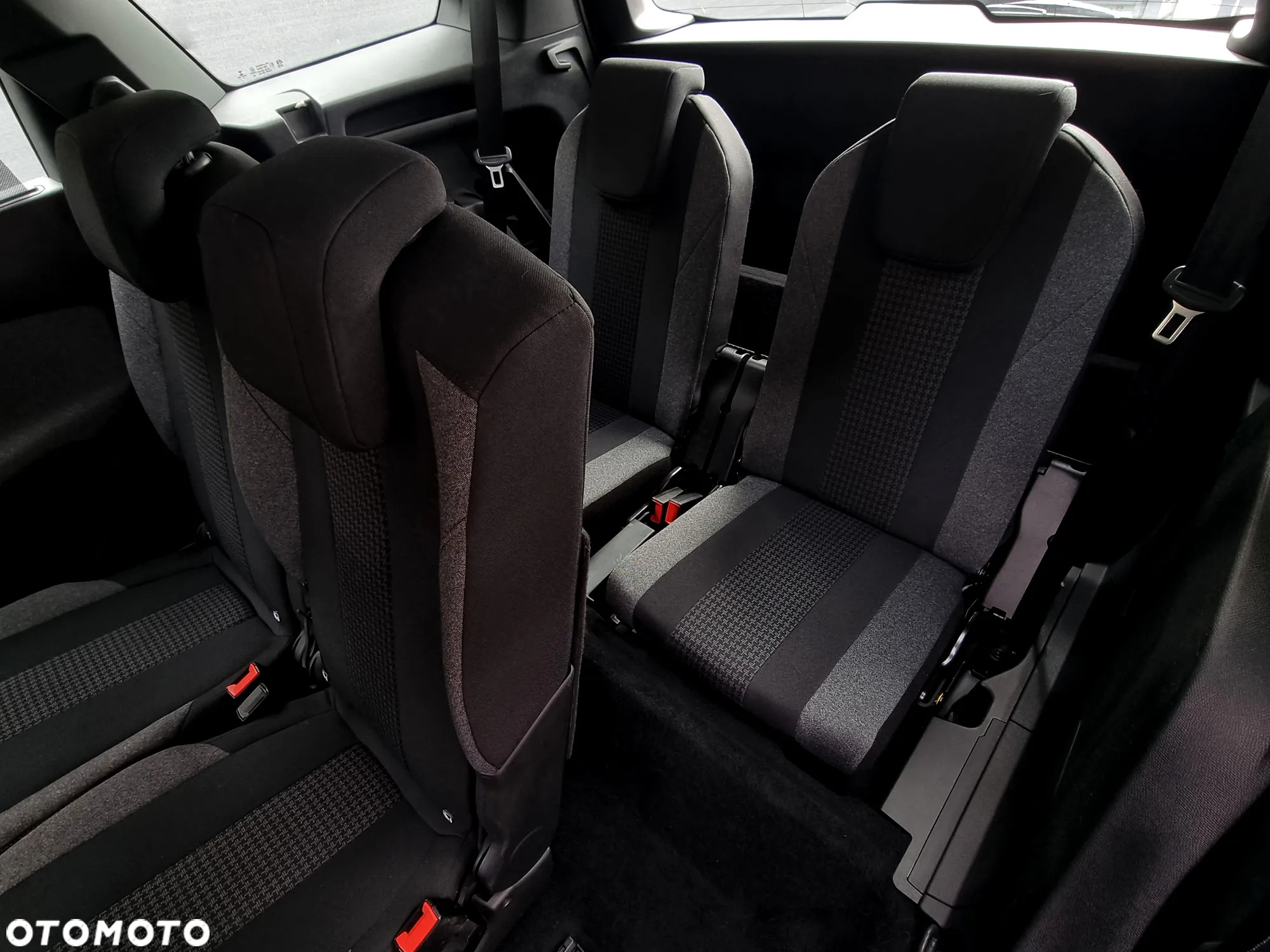 Peugeot 5008 1.5 BlueHDi Active Pack S&S EAT8 - 9