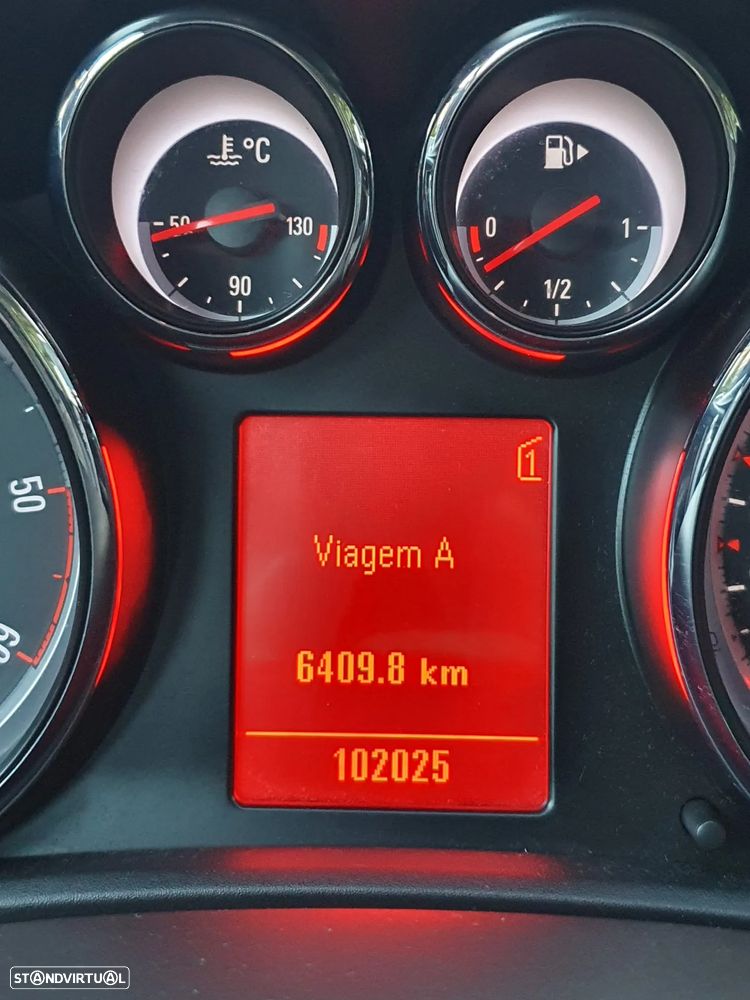 Opel Astra 1.7 CDTi Cosmo - 11