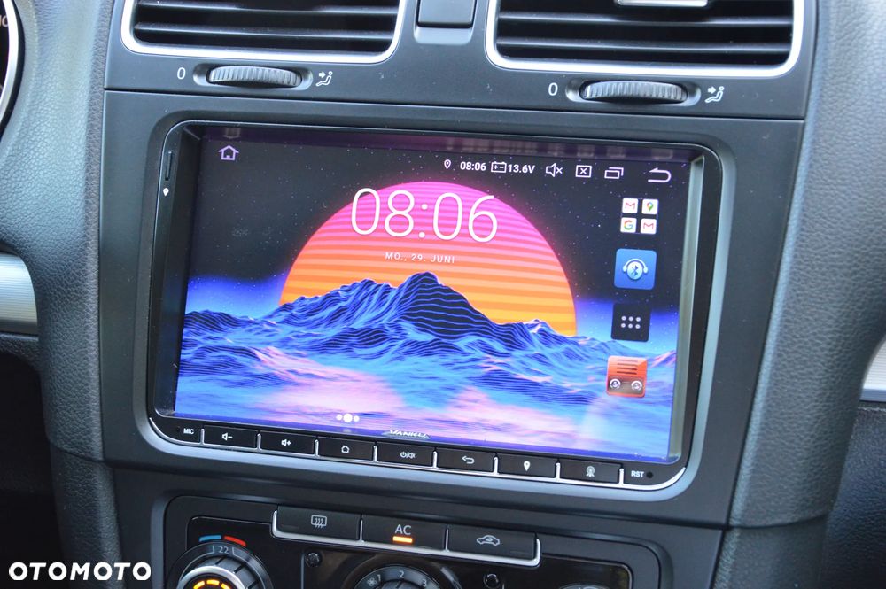 Volkswagen Golf - 26